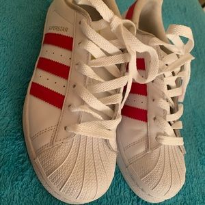 Adidas superstar size 6.5